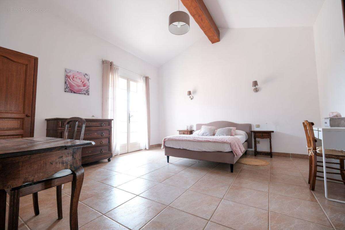 Maison à THUIR