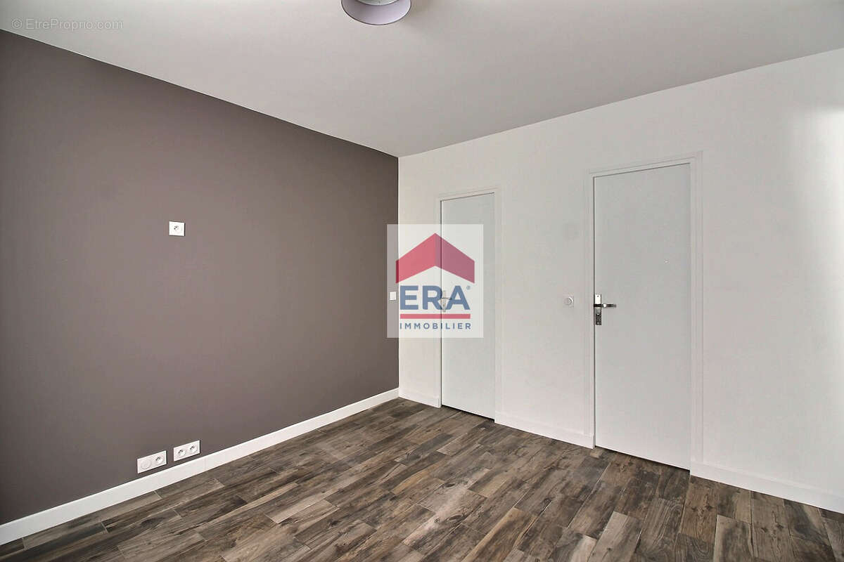 Appartement 35m² à La Plaine Saint Denis - photo 4