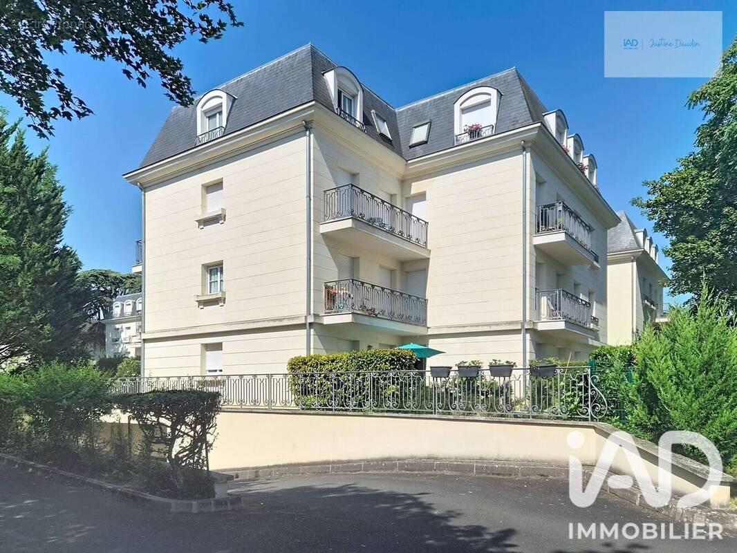 Photo 1 - Appartement à SAINT-FARGEAU-PONTHIERRY