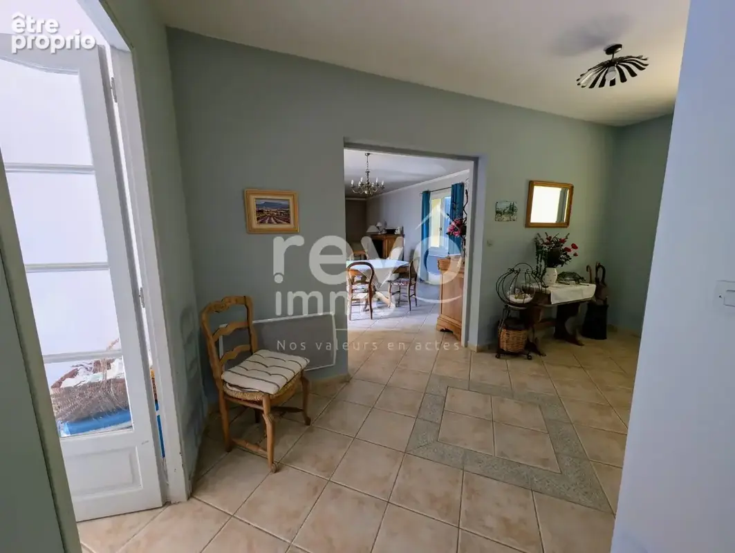 Vivre de plain-pied, au calme, avec piscine et jardin arboré ! - photo 5