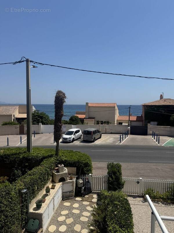 Appartement à SAUSSET-LES-PINS