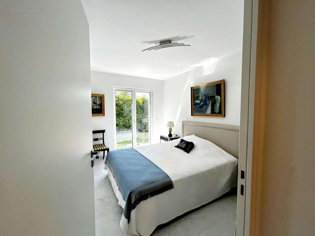 Maison à TOURRETTES