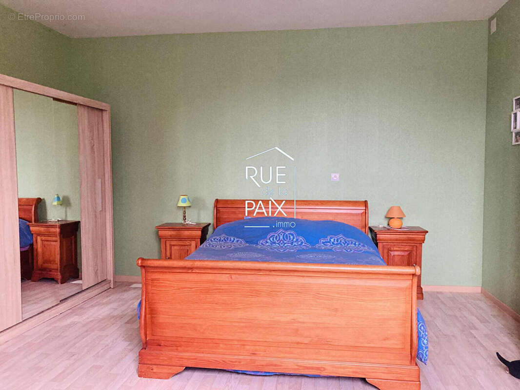 Maison à CHATELLERAULT