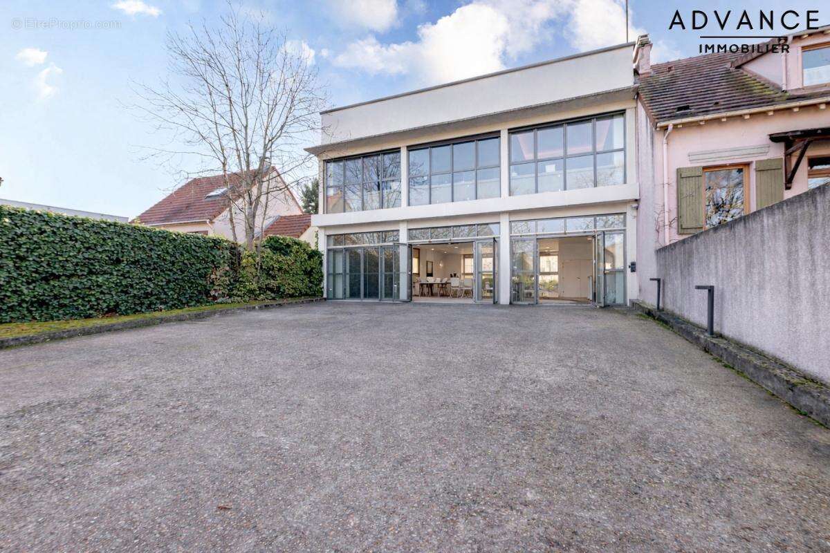 Appartement à NANTERRE