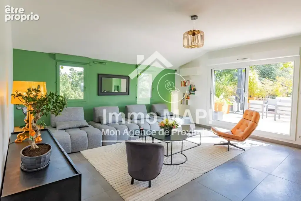 Unique appartement toit terrasse à la vente T4 de 98m2 avec 161m2 de terrasse et 2 garages - photo 4