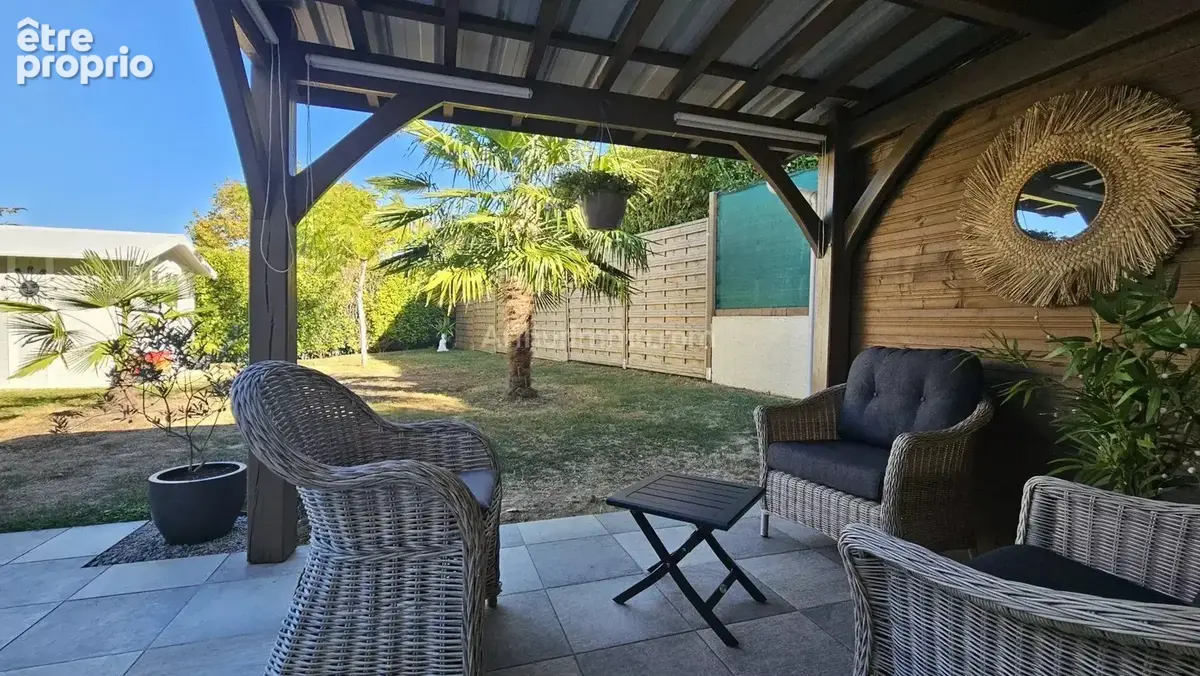 Maison à LINAS
