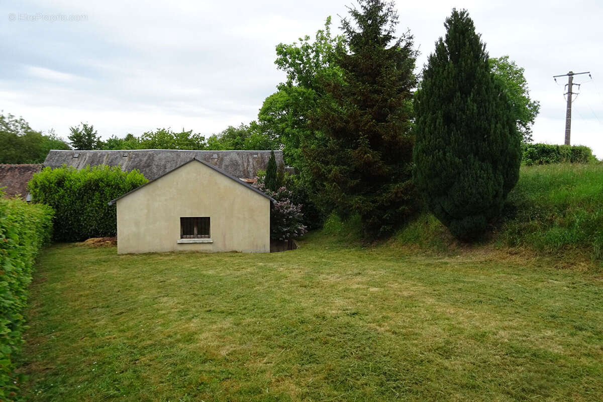 Maison à AUTHON-DU-PERCHE
