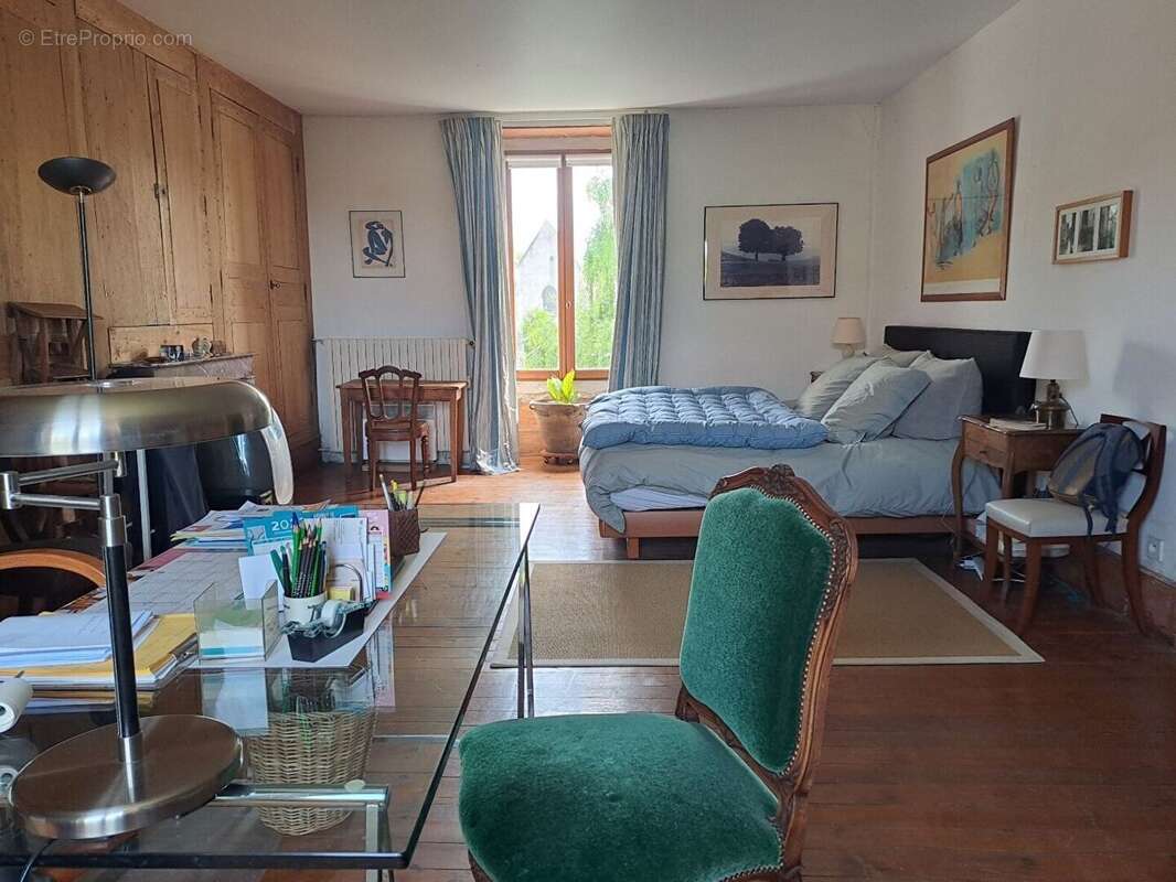 Maison à LA CHAPELLE-D'AUNAINVILLE
