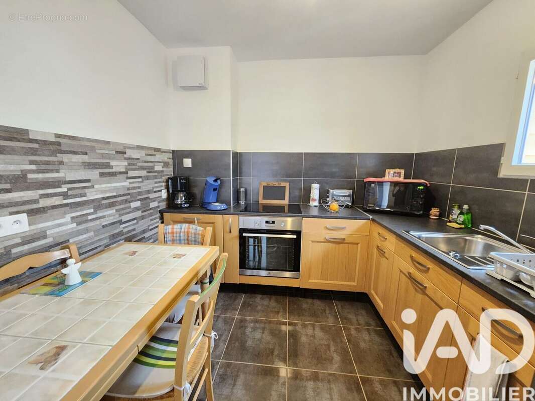 Maison 59 m² à Neuville-Sur-Vannes  - photo 6