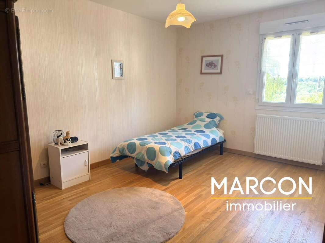 Maison 218 m² à Gueret  - photo 15