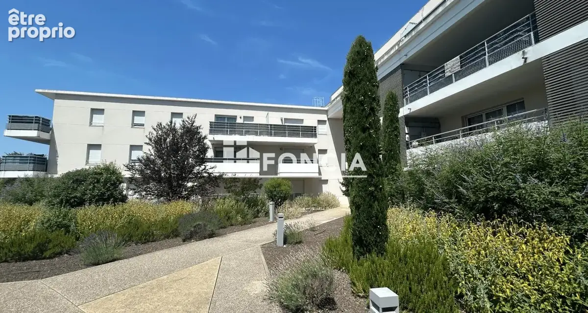 Appartement T3  dans une résidence fermée sécurisée avec place de parking en sous sol - photo 6