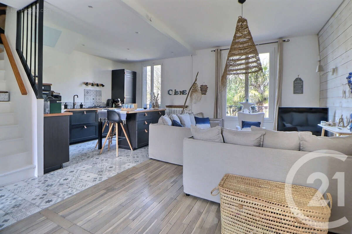 Maison à AULNAY-SOUS-BOIS