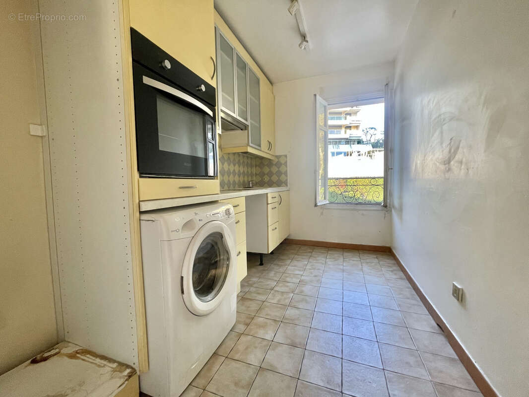 Appartement à LE CANNET