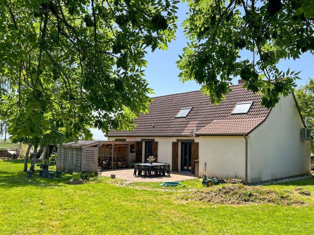  Maison parfaitement entretenue avec grand jardin et calme absolu proche de Patay  - photo 11