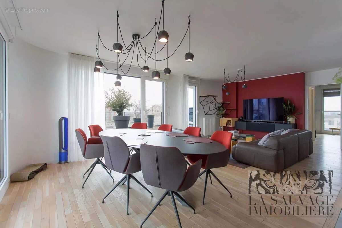 Appartement à COLOMBES