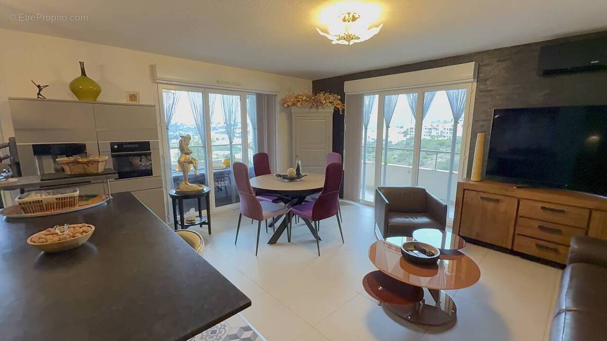 Appartement à SAINT-RAPHAEL