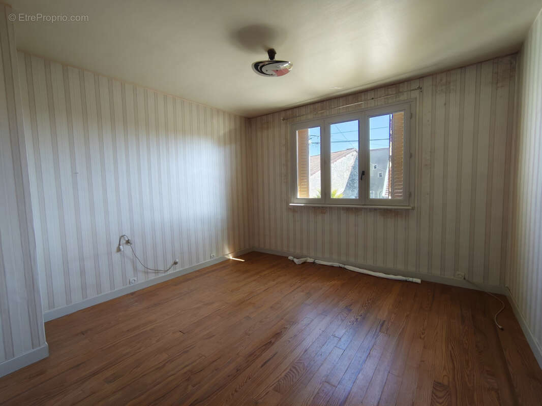 Maison à PAGNY-LA-BLANCHE-COTE