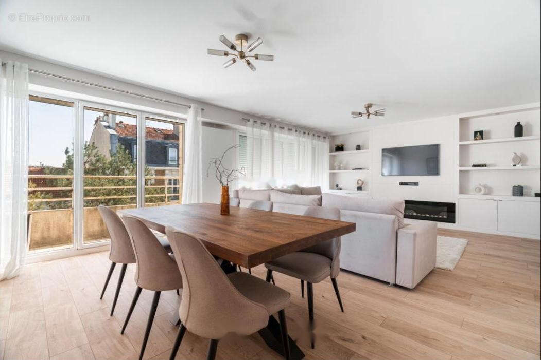 Appartement à ENGHIEN-LES-BAINS
