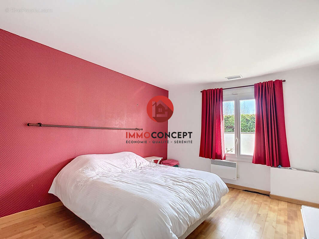 Maison à ROCHEFORT-DU-GARD