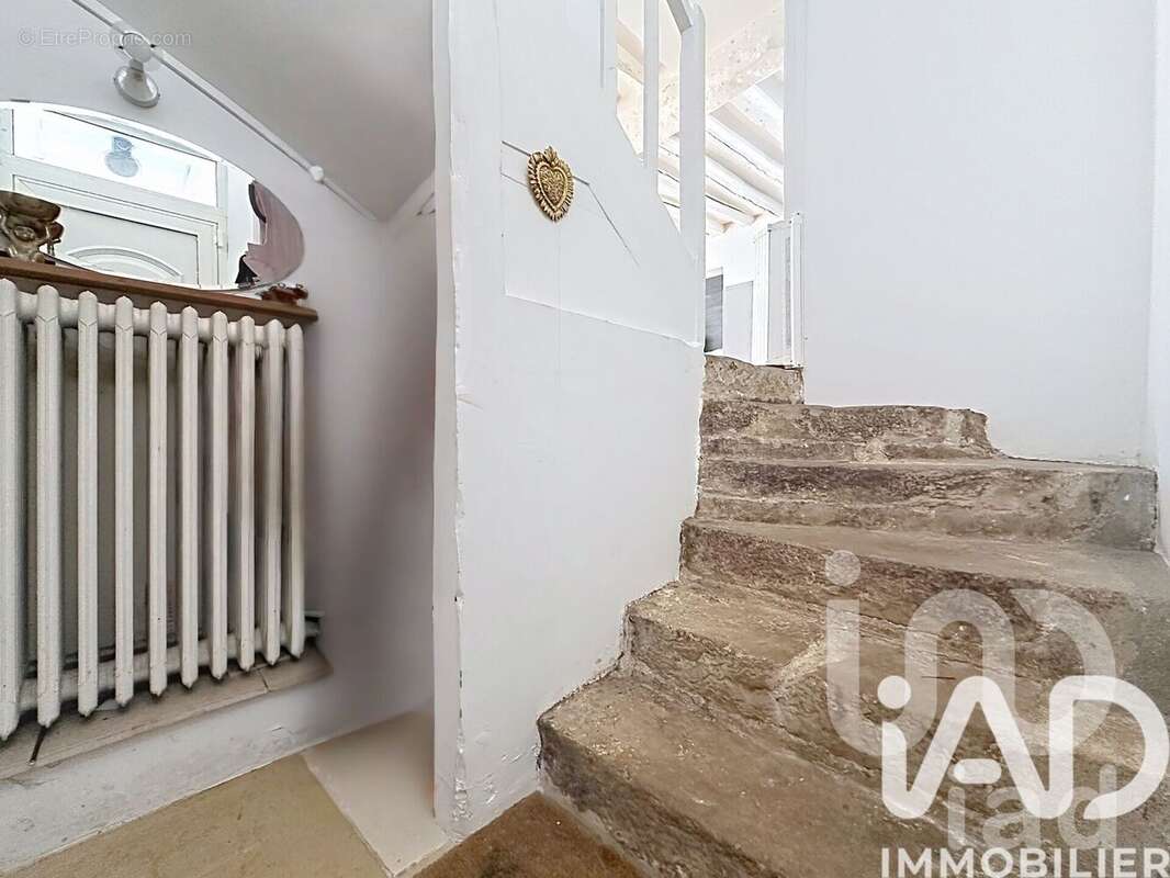 Maison 145 m² à Maincy  - photo 4