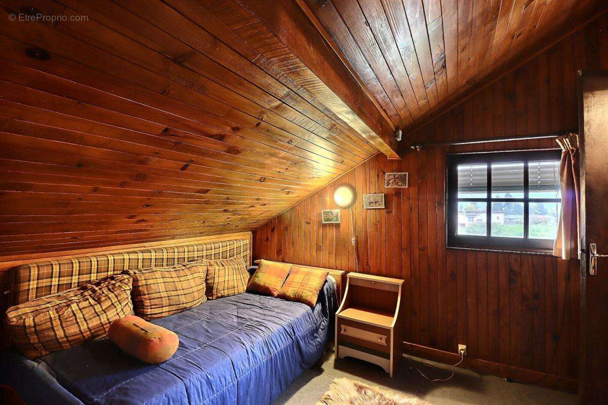 Maison à LA ROCHETTE