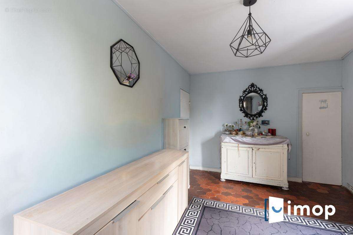 Appartement à SAVIGNY-SUR-ORGE