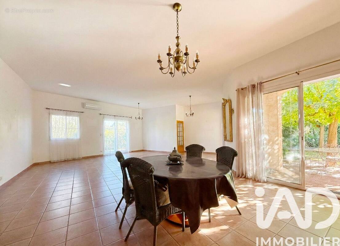 Photo 1 - Maison à LA CRAU