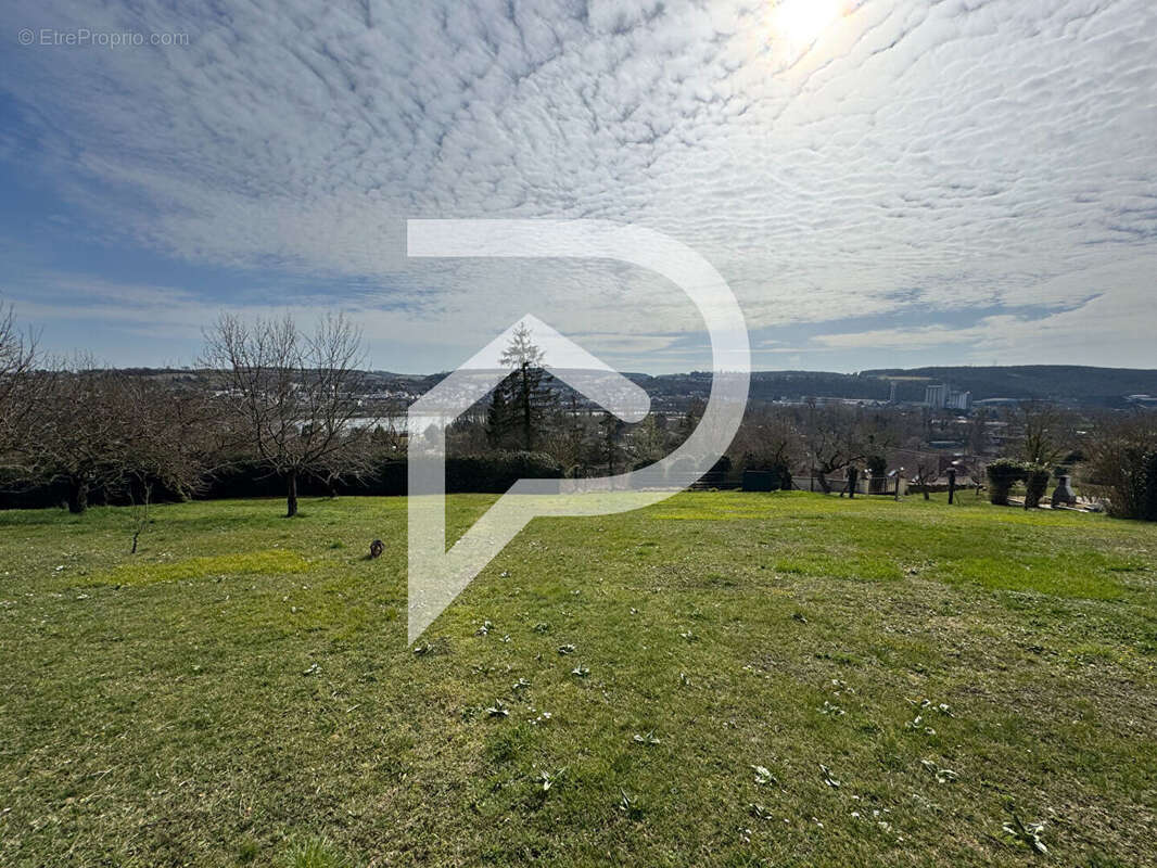 Terrain à BENNECOURT