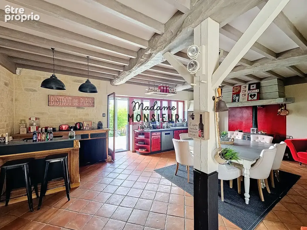 Propriété 280m2 avec jardin paysagé - photo 7