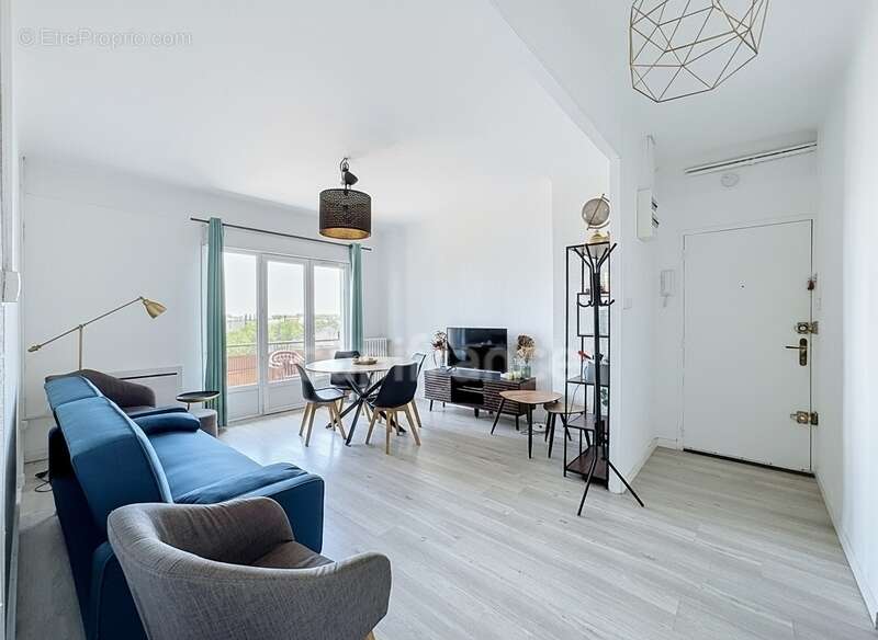 Appartement 6 pièces - Bd Talabot - photo 4