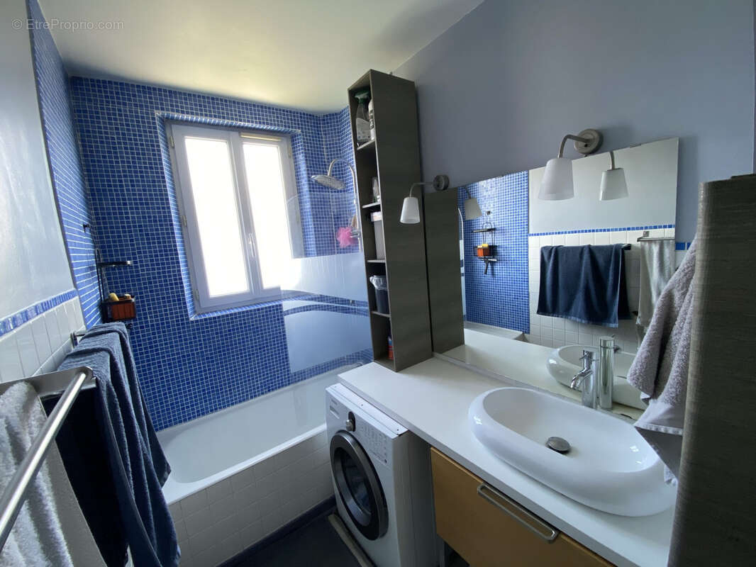 Appartement à COGNIN