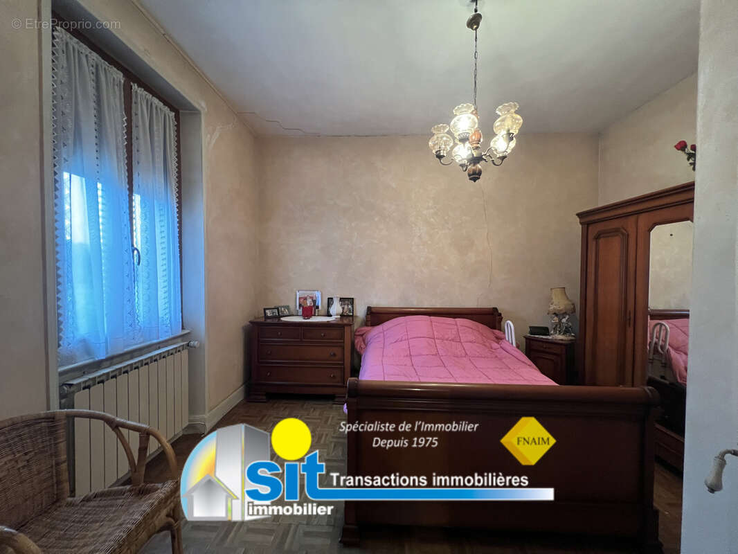 Maison à SAINT-ROMAIN-EN-GAL