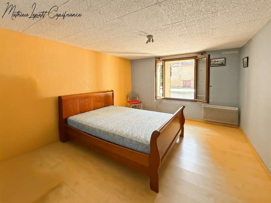 A vendre Maison en pierre de caractère de 240 m², pigeonnier, ancien séchoir à tabac et terrain clos de 2 065 m² – Lalinde 24150 - photo 19