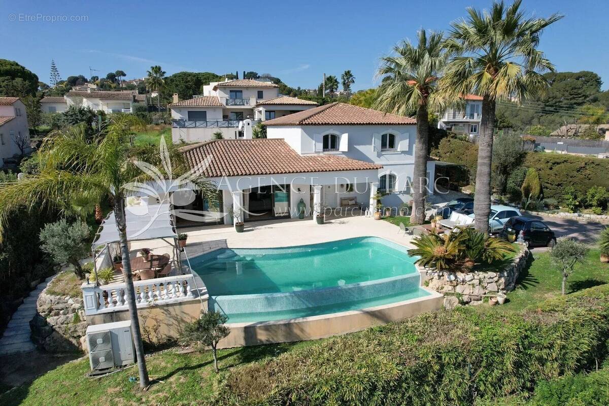 Maison à ANTIBES