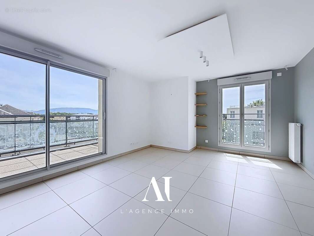 Appartement à FERNEY-VOLTAIRE