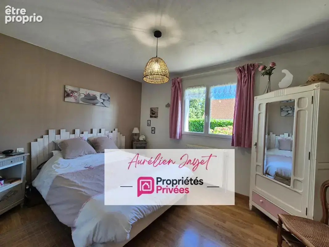 Maison plain pied 135 m²  - 4 chambres - sous sol complet - photo 7