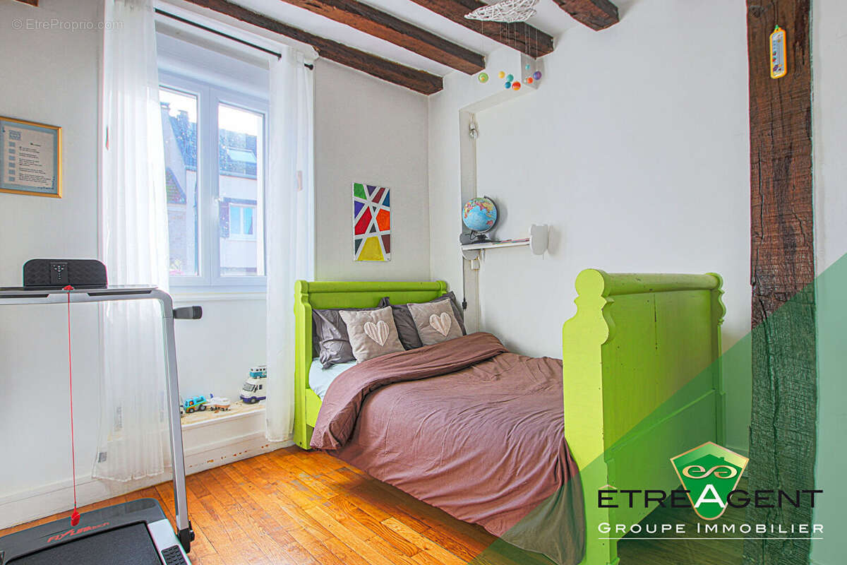 Appartement à MAURECOURT