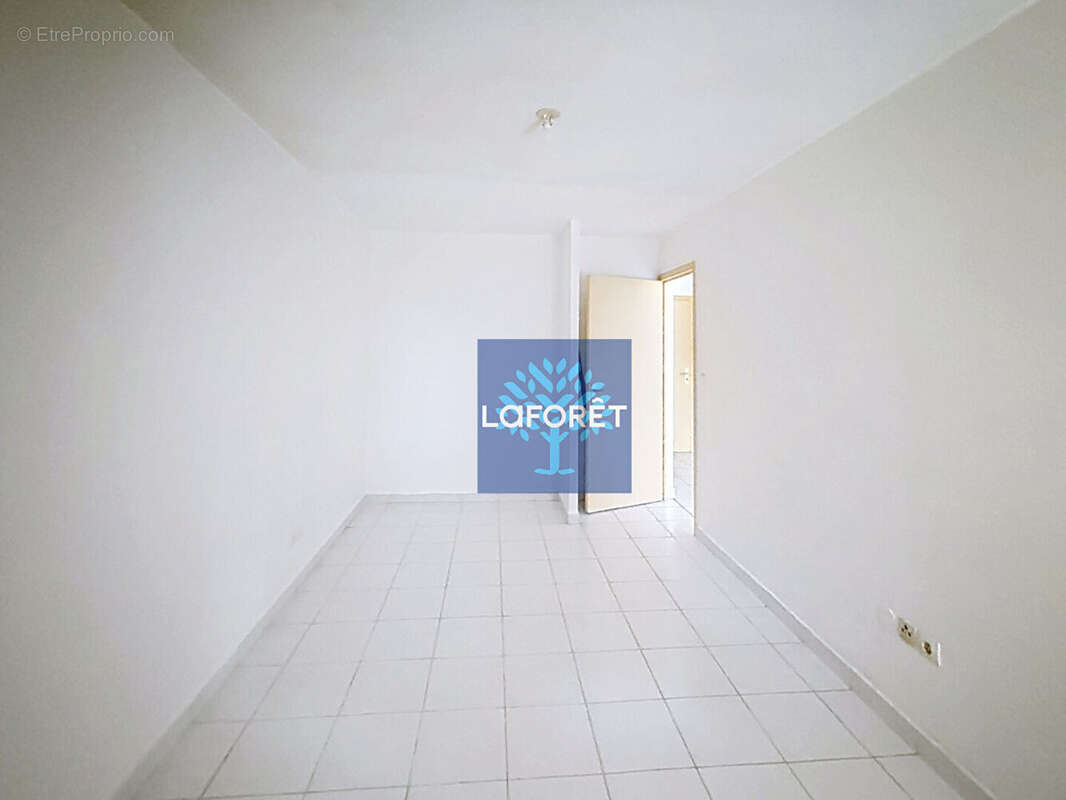 Appartement à LE ROBERT