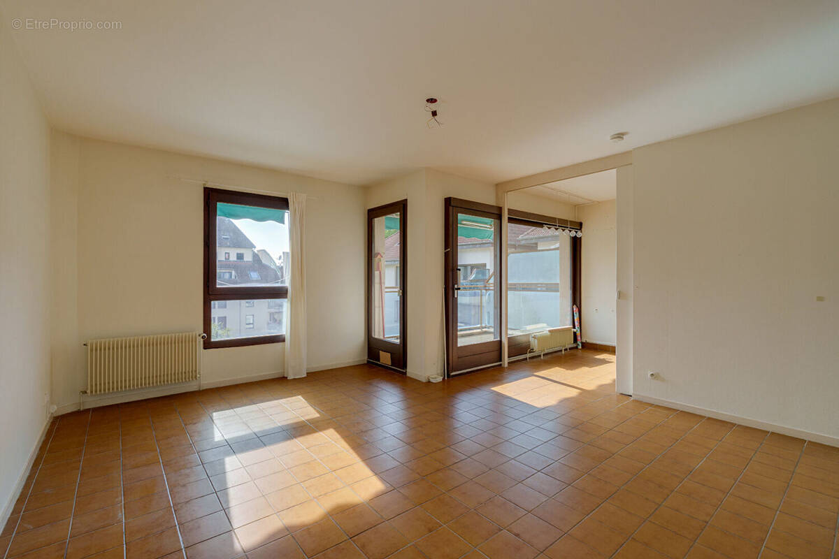 Appartement à EVIAN-LES-BAINS