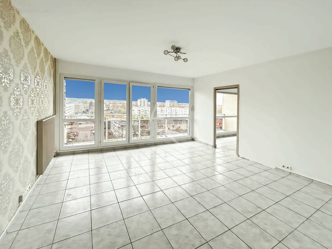 Appartement à LE PETIT-QUEVILLY