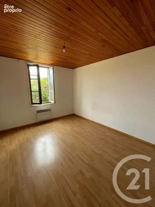 Maison 6 pièces 188 m² à vendre à Les Peintures (33230) - photo 6