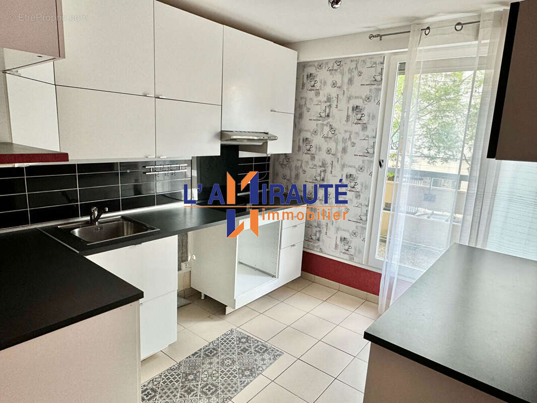 Appartement à HOUILLES