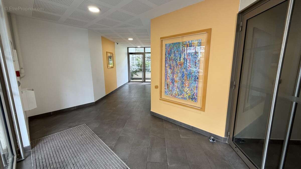 Appartement à LE BOURGET