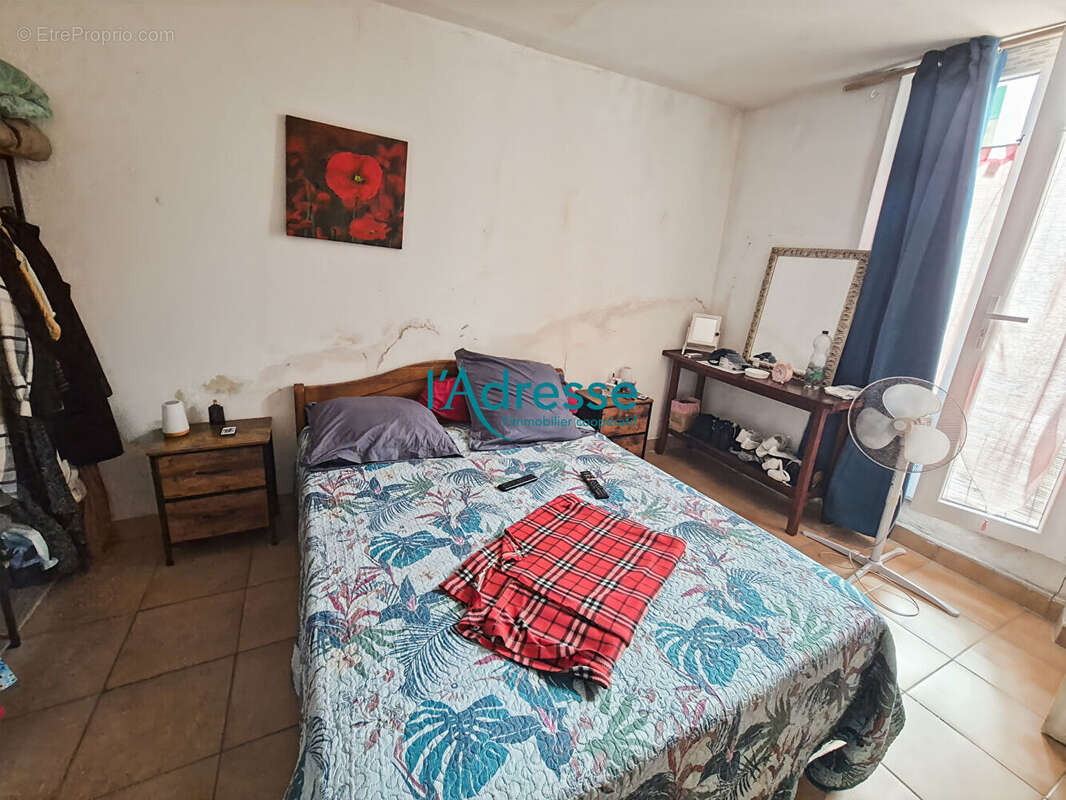 Maison à SAINT-PIERRE-MONTLIMART