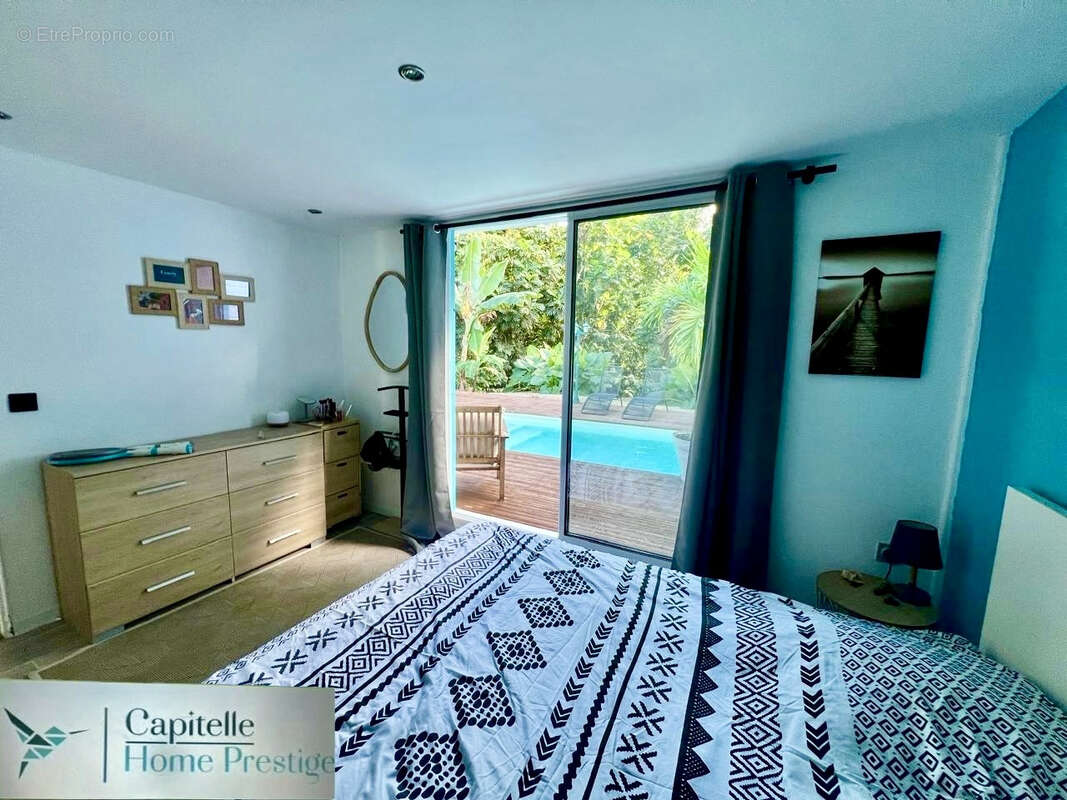 Maison à SAINTE-ROSE