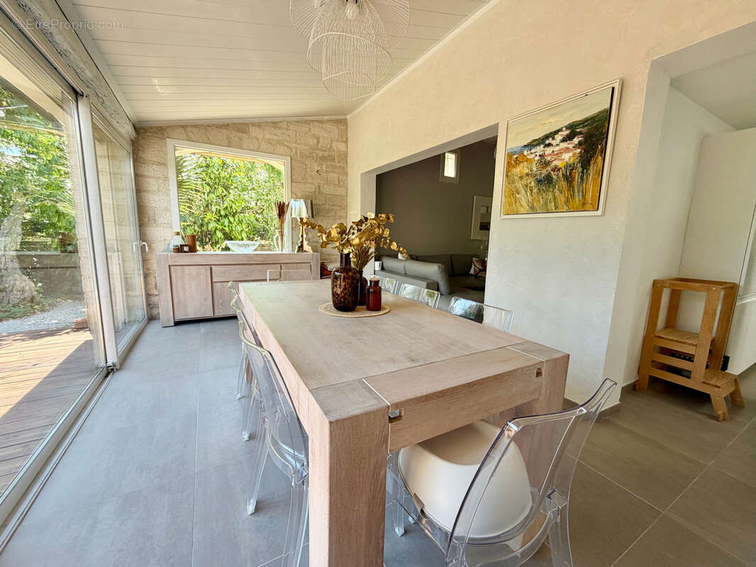 LATTES - Maison familiale avec piscine et jardin - Secteur prisé - photo 6