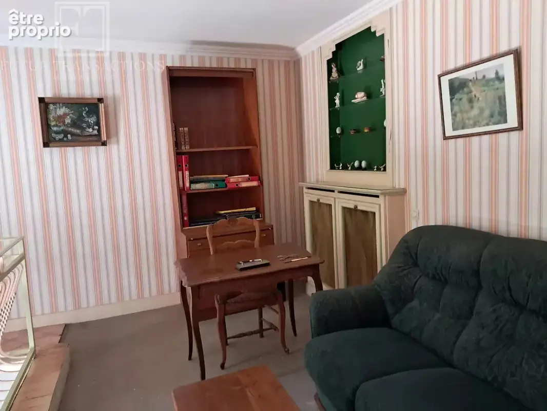 Maison et grange sur 8438 m² - photo 9