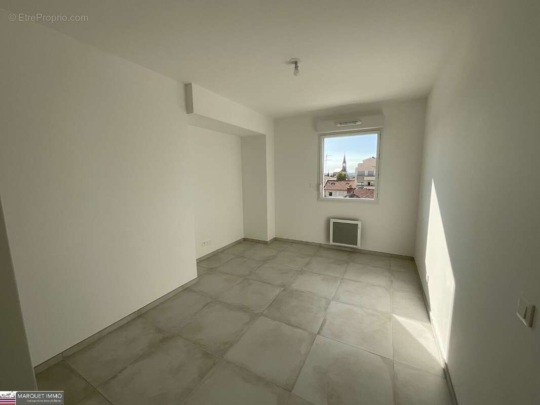 Appartement à BEZIERS