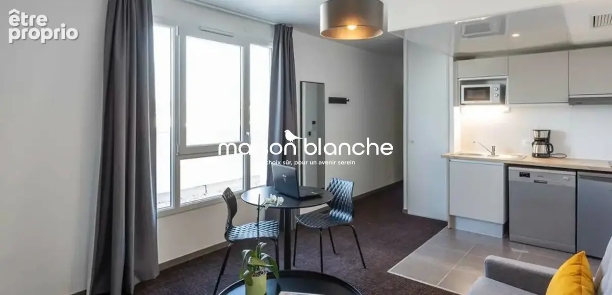 Appartement 1 pièce 24 m² à vendre à Velizy-Villacoublay (78140) - photo 2