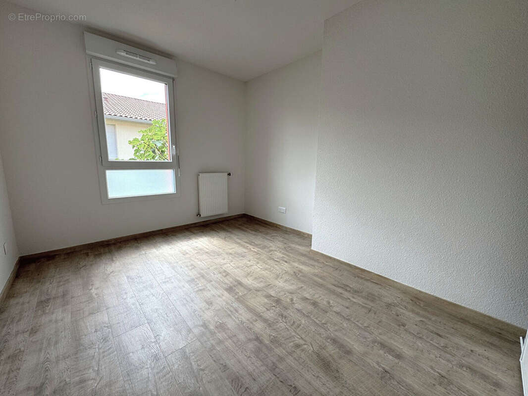 Appartement 3 pièces de 63m² avec Balcon + 2 parking sous-sol ! SAINT-ALBAN - photo 5